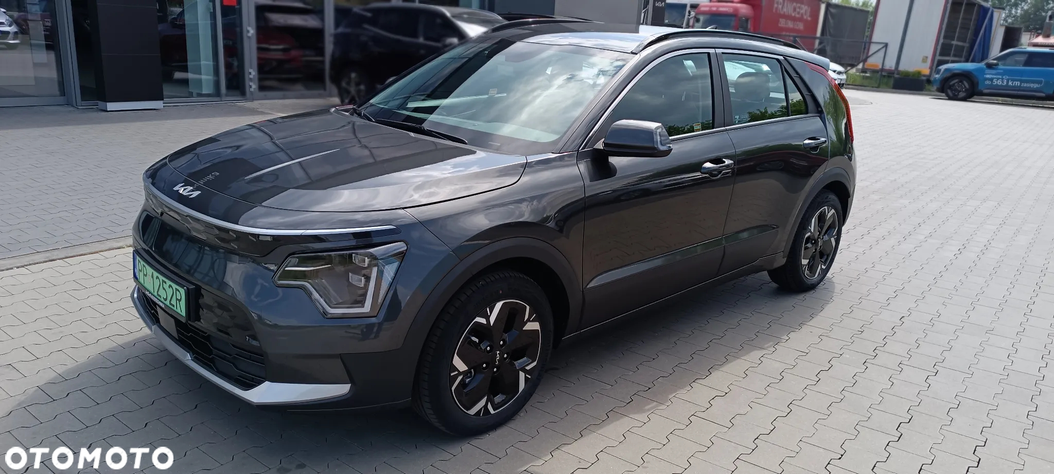 Kia Niro e-Niro 64kWh M - 2