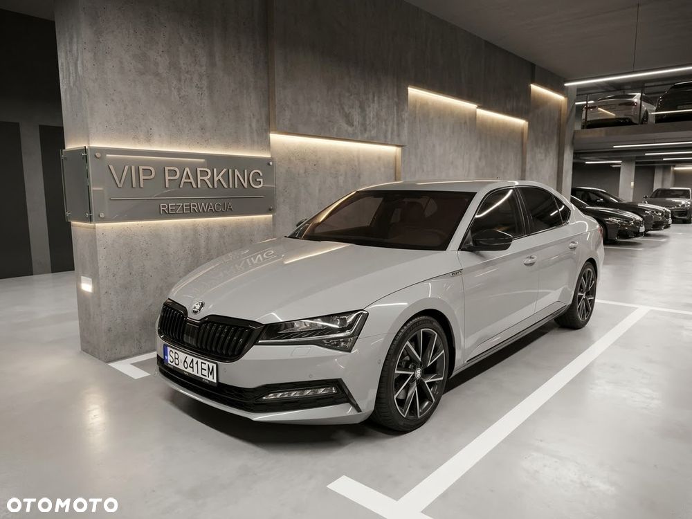 Skoda Superb 2.0 TDI SCR Sportline DSG - 2