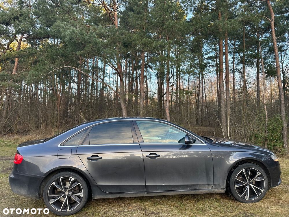 Audi A4 Limousine - 6