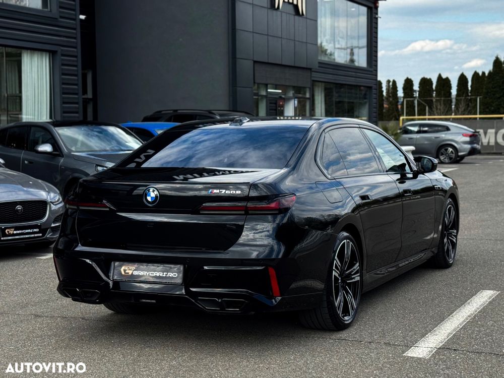 BMW M7 M760e xDrive AT PHEV - 2