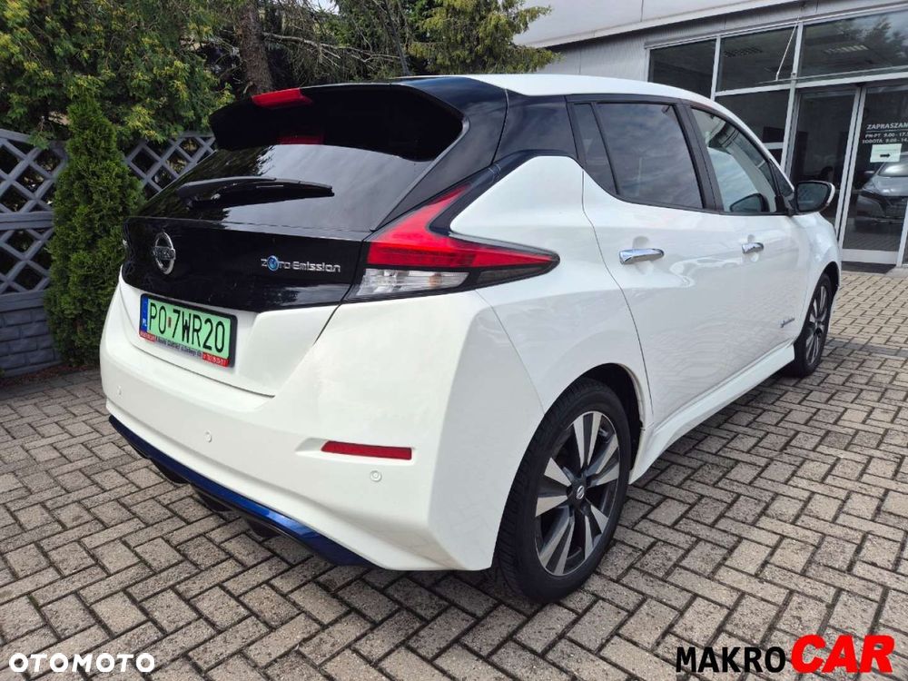 Nissan Leaf - 3