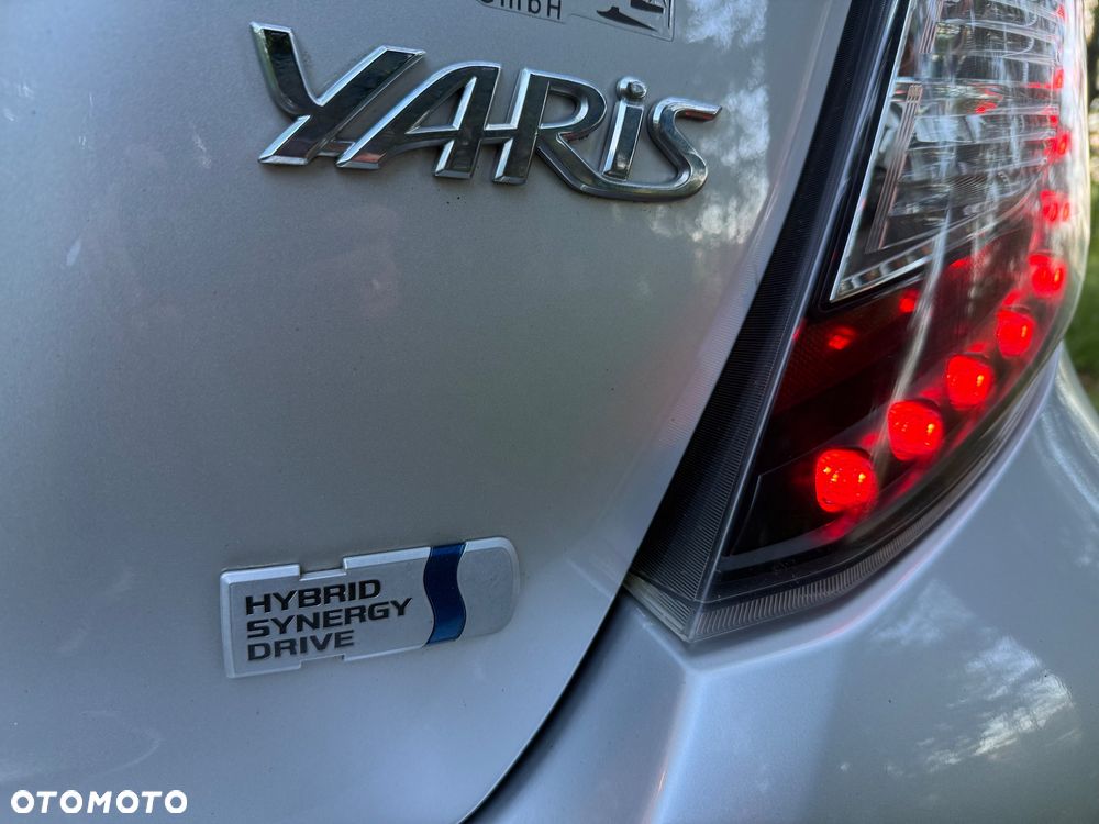Toyota Yaris 1.5 VVT-i Life - 21