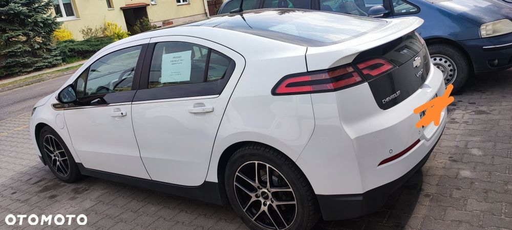 Chevrolet Volt - 2