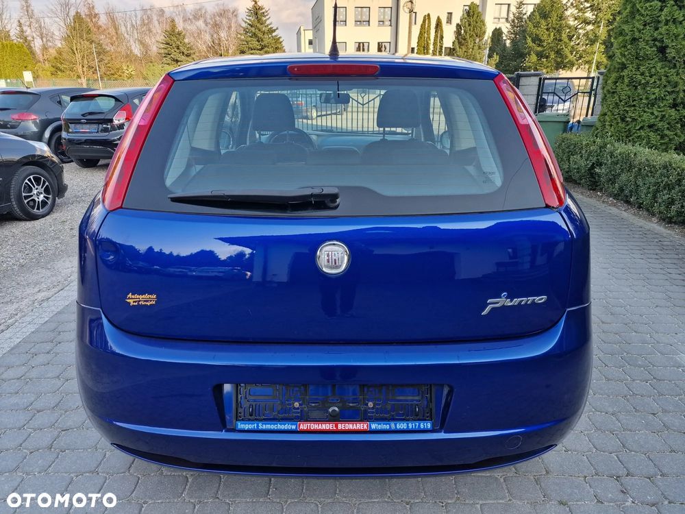 Fiat Punto 1.4 Easy S&S - 6