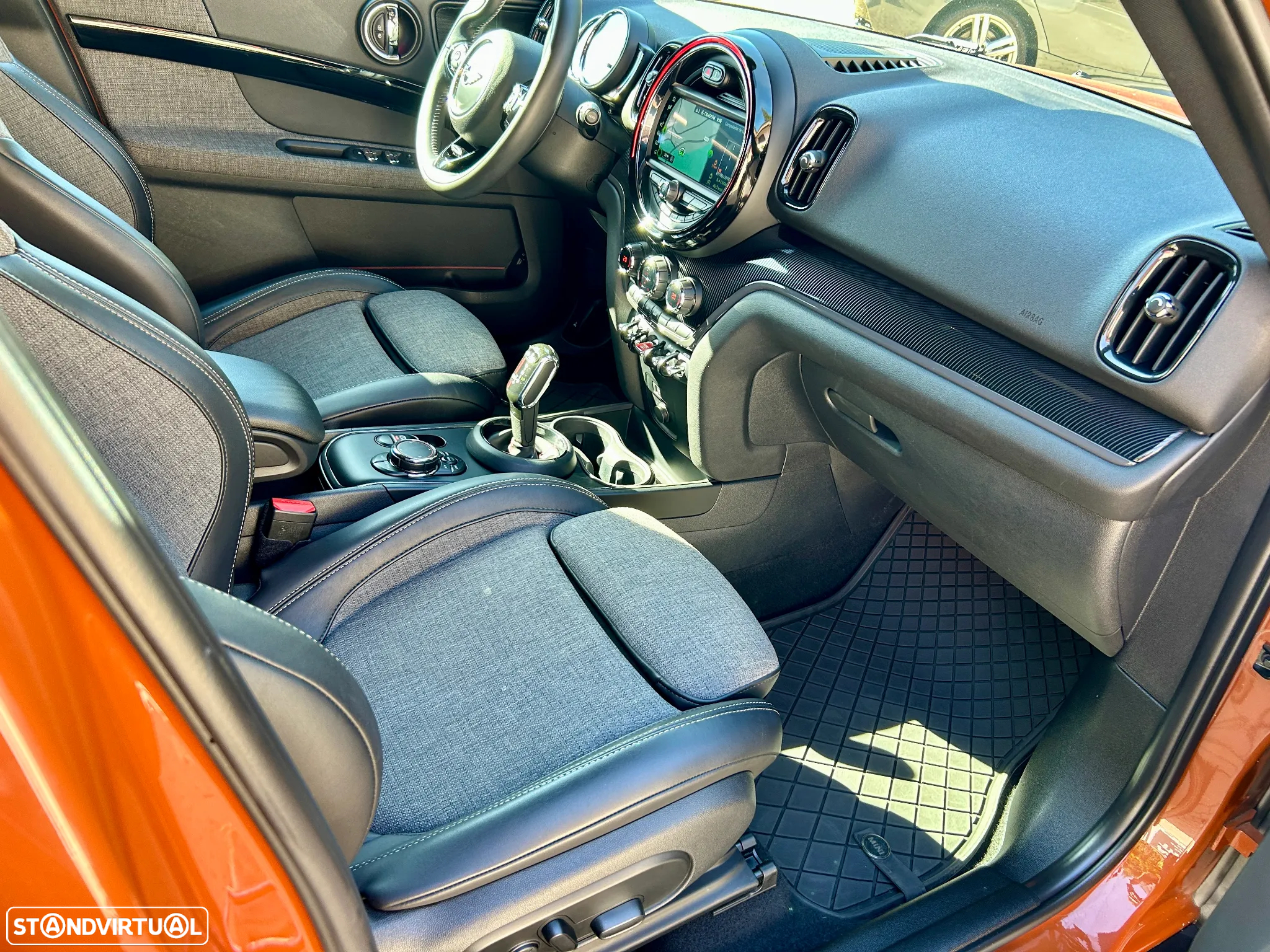 MINI Countryman Cooper SD Auto Desportiva - 26