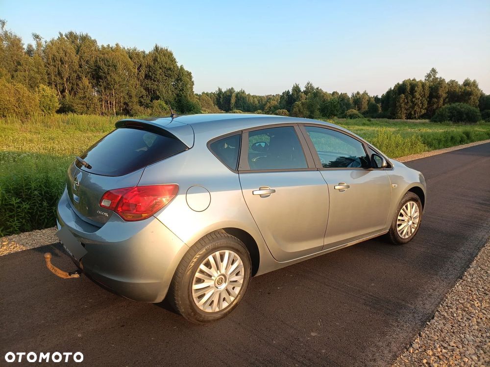 Opel Astra - 7