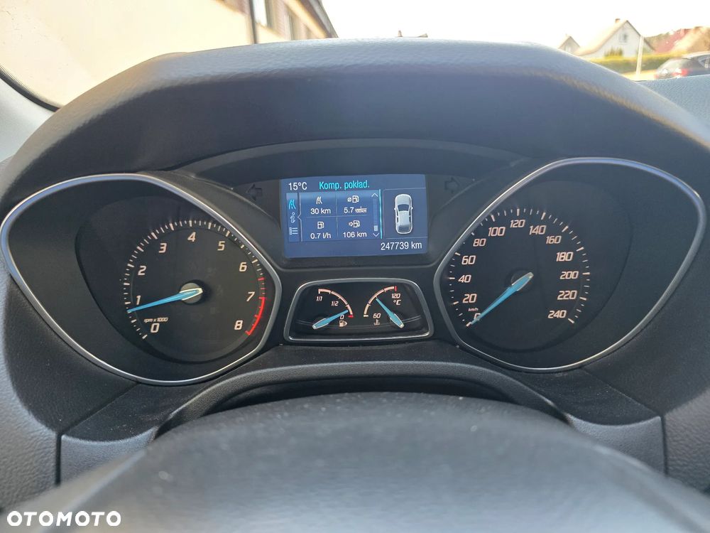 Ford Focus 1.6 EcoBoost Start-Stopp-System Titanium - 10