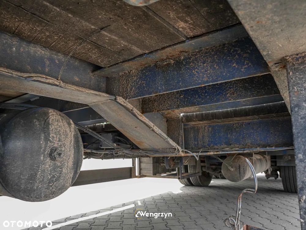 Inny BAUER FAHRZEUGBAU | Przyczepa 3 osiowa z najazdami hydraulicznymi - 30