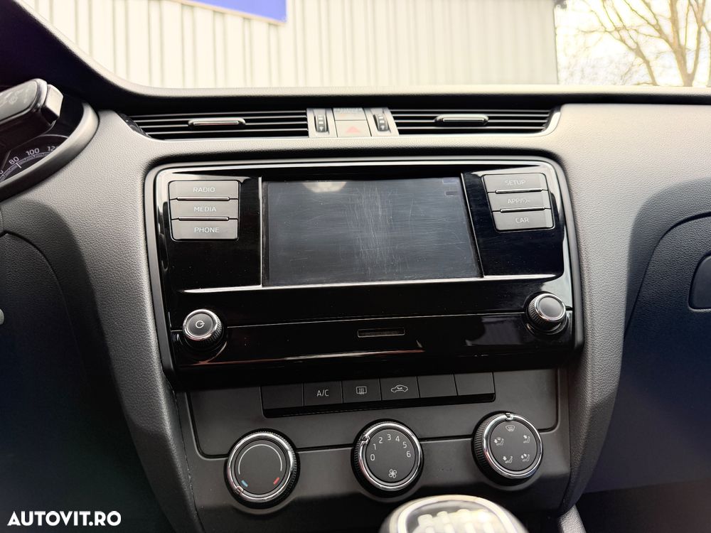 Skoda Octavia 1.6 TDI Active - 20