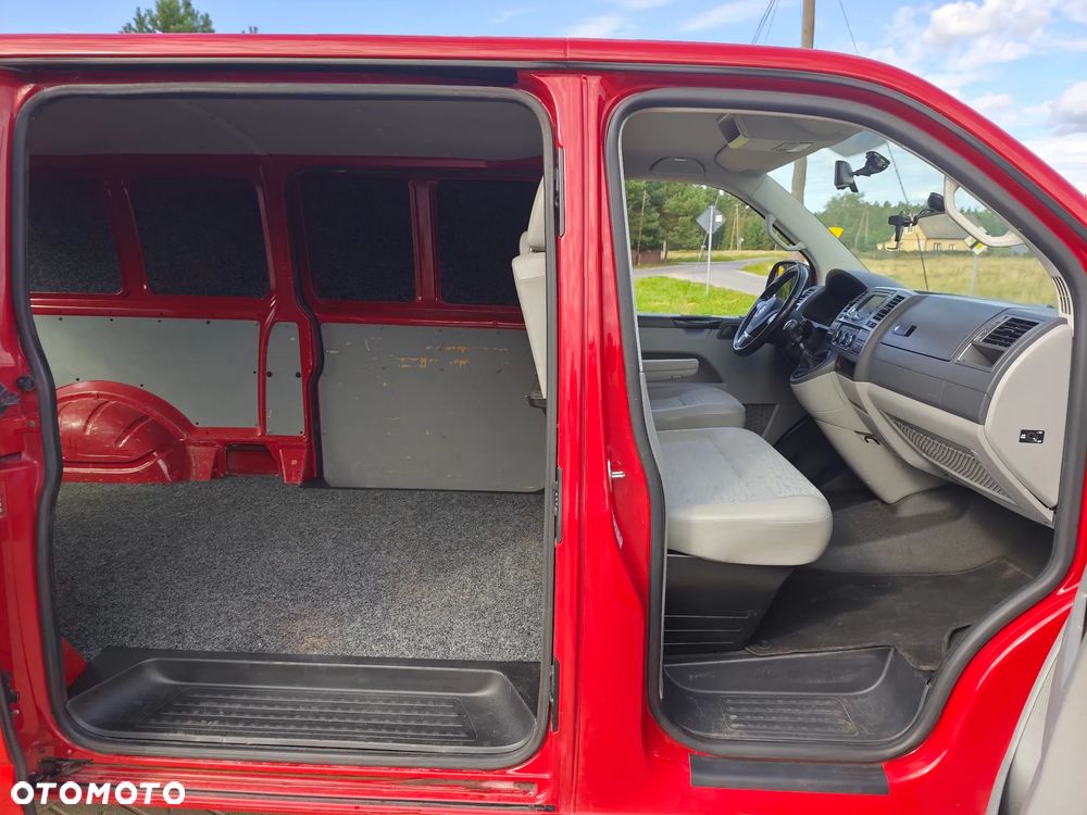 Volkswagen Transporter - 12
