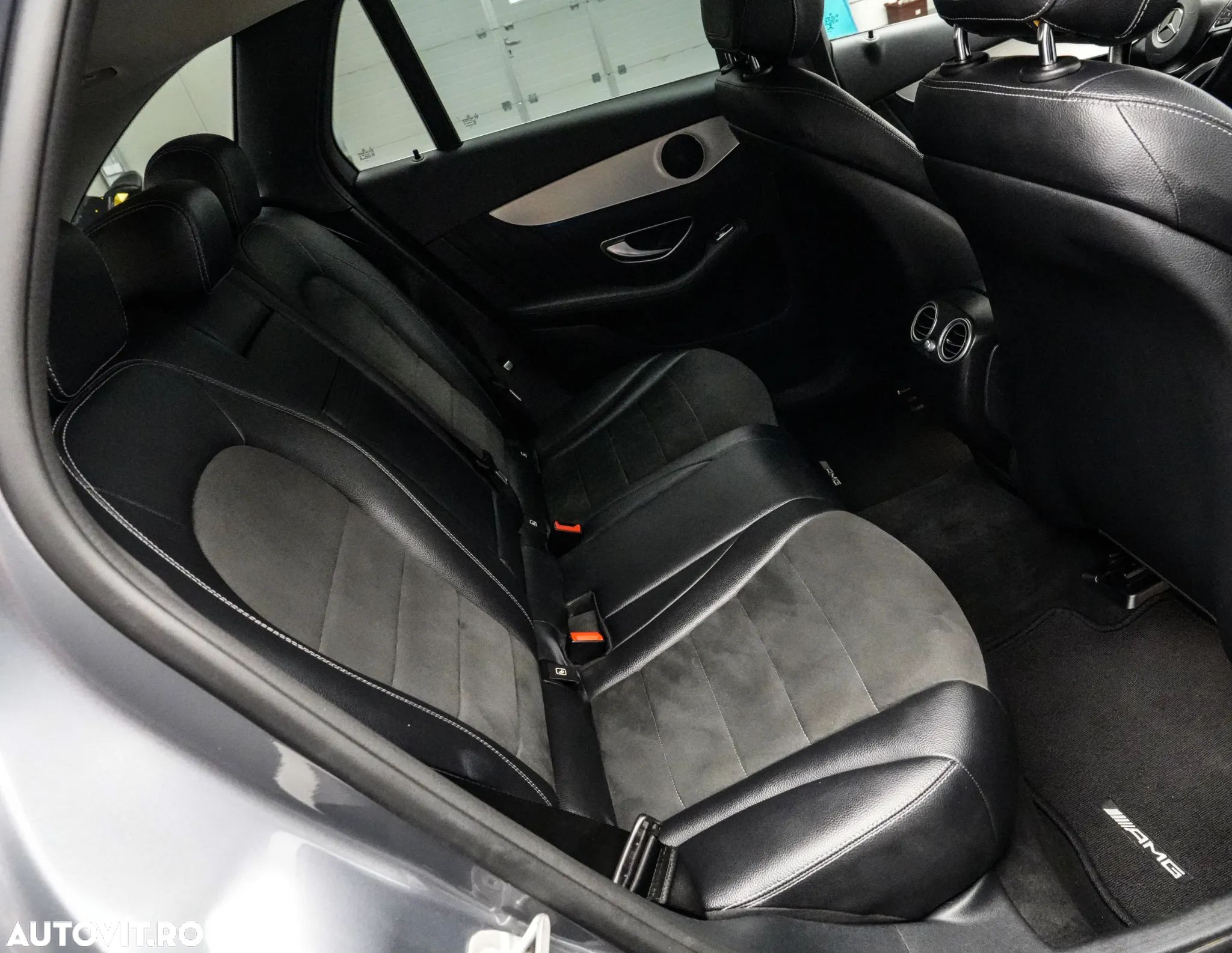 Mercedes-Benz GLC 250 d 4MATIC - 16