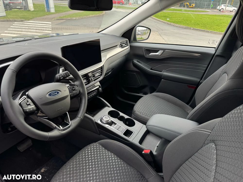 Ford Kuga 2.5 Duratec FWD FHEV Titanium - 9