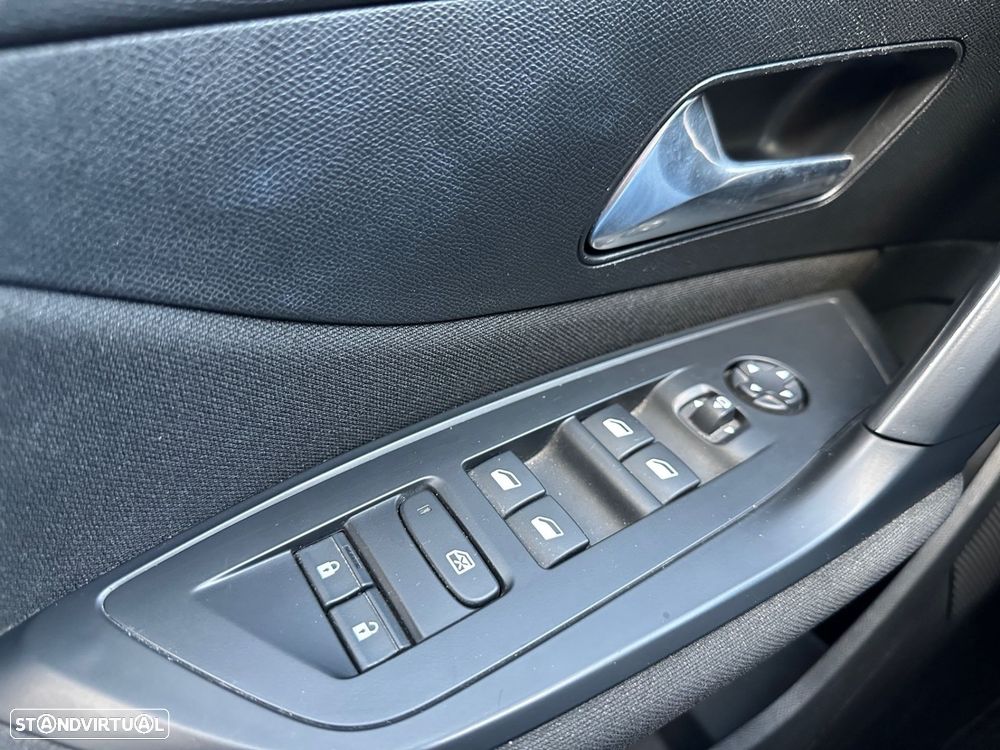 Peugeot 308 SW 1.5 BlueHDi Active Pack - 18