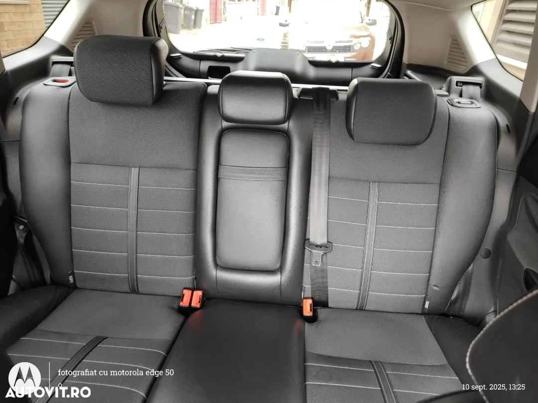 Ford Kuga - 5