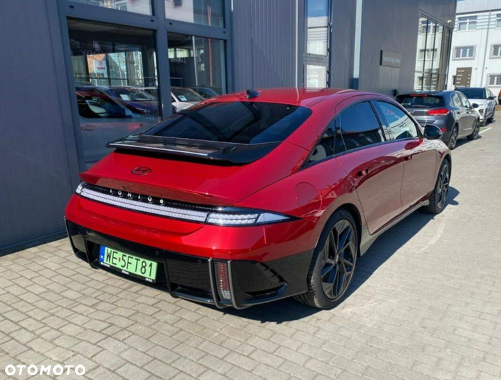 Hyundai IONIQ 6 - 2