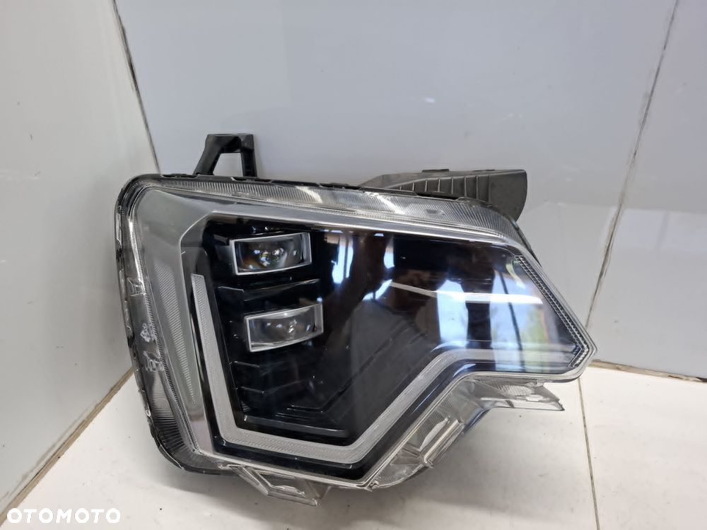 LAMPA PRZEDNIA PRAWA PRZÓD KIA NIRO II FULL LED