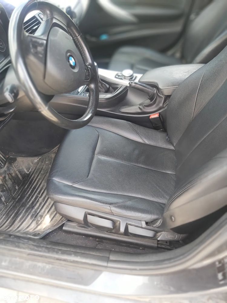 BMW Seria 3 320d - 7
