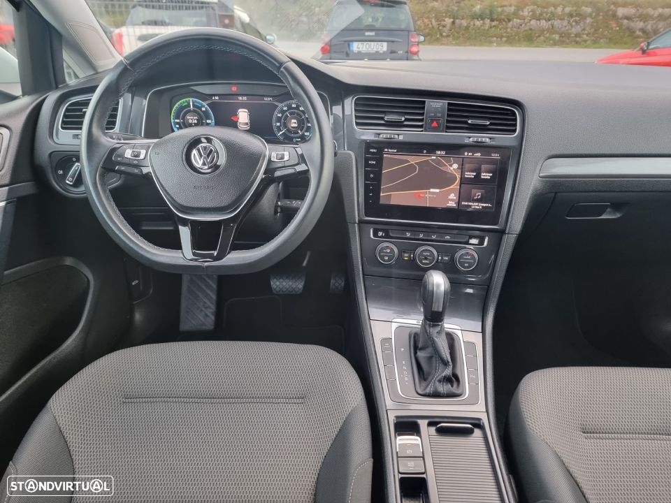 VW e-Golf AC/DC - 6