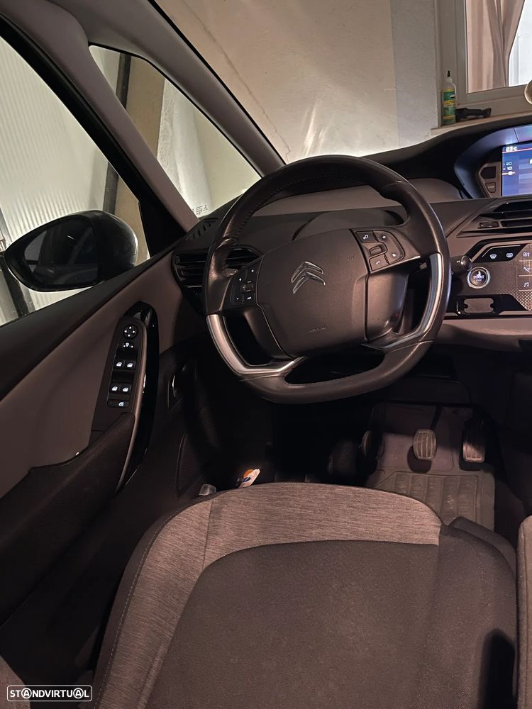 Citroën C4 Grand Picasso 1.6 BlueHDi Shine - 12