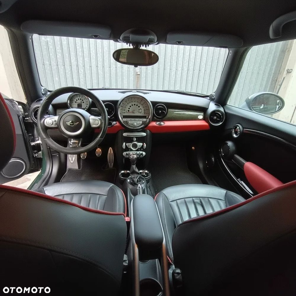 MINI Cooper John Works - 7