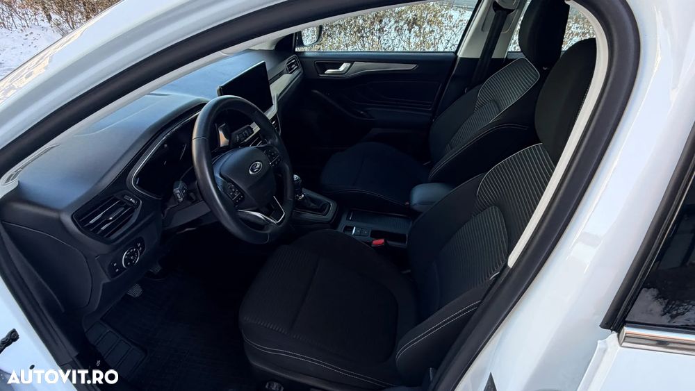 Ford Focus 1.0 EcoBoost Titanium - 17