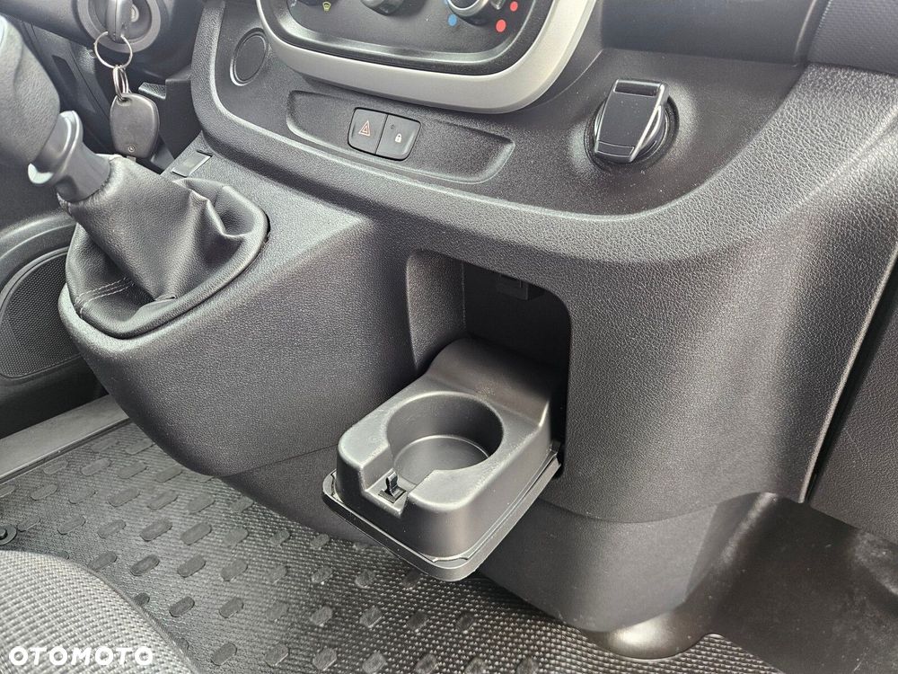 Renault Trafic L2H2 *59900zł NETTO* 2.0dCi/145KM - 30