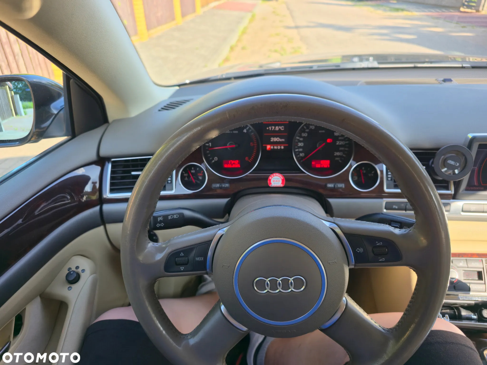 Audi A8 3.0 TDI Quattro - 31