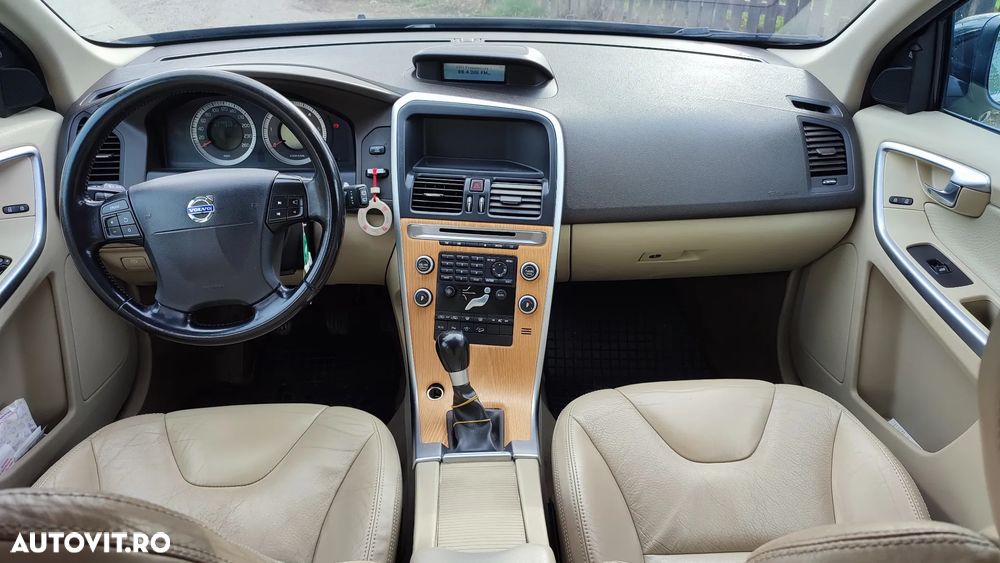 Volvo XC 60 2.4D AWD Base - 5