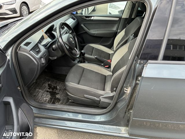 Skoda RAPID - 9