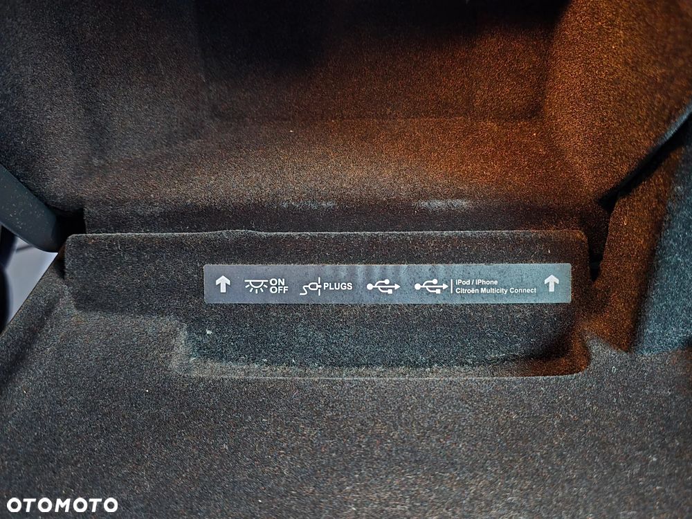 Citroën C4 Picasso 2.0 HDi Exclusive - 38