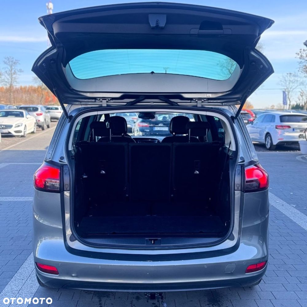 Opel Zafira - 19