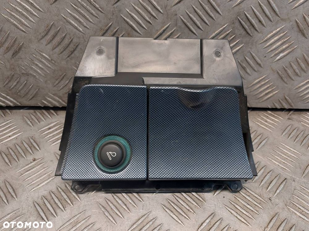 POPIELNICZKA CITROEN XSARA I LIFT 9637602677 - 1