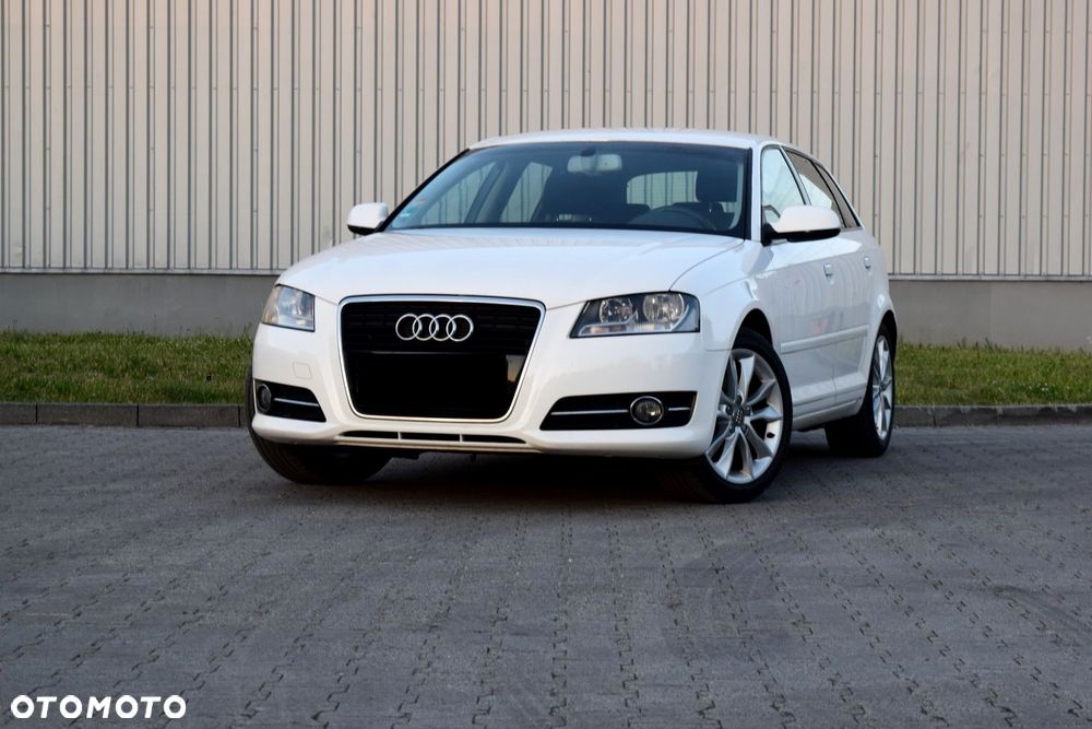 Audi A3 Sportback 1.6 S line Sportpaket plus - 3