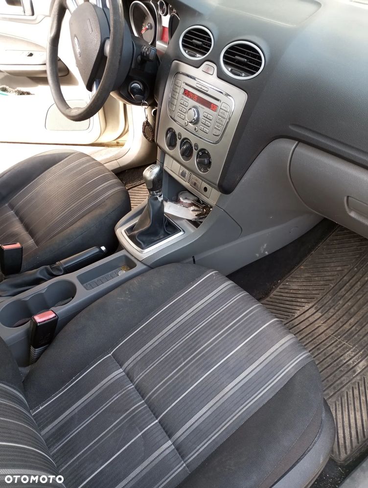 Ford Focus 1.6 Silver X - 6