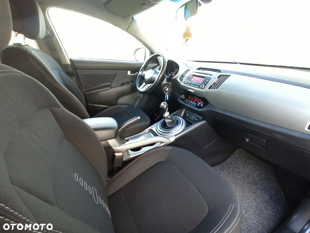 Kia Sportage 1.6 GDI Business Line L 2WD - 12