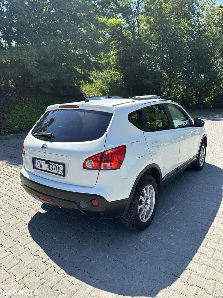 Nissan Qashqai 2.0 dCi 4x4 Tekna - 6