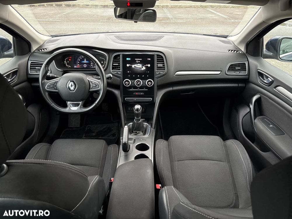 Renault Megane Blue dCi 116 Zen - 11