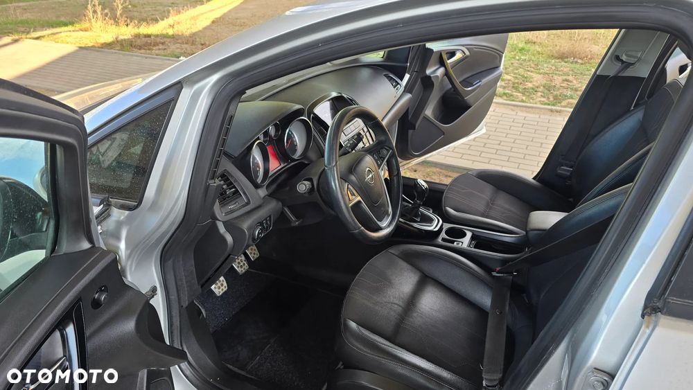 Opel Astra 1.7 CDTI DPF ecoFLEX Start/Stop 150 Jahre - 31