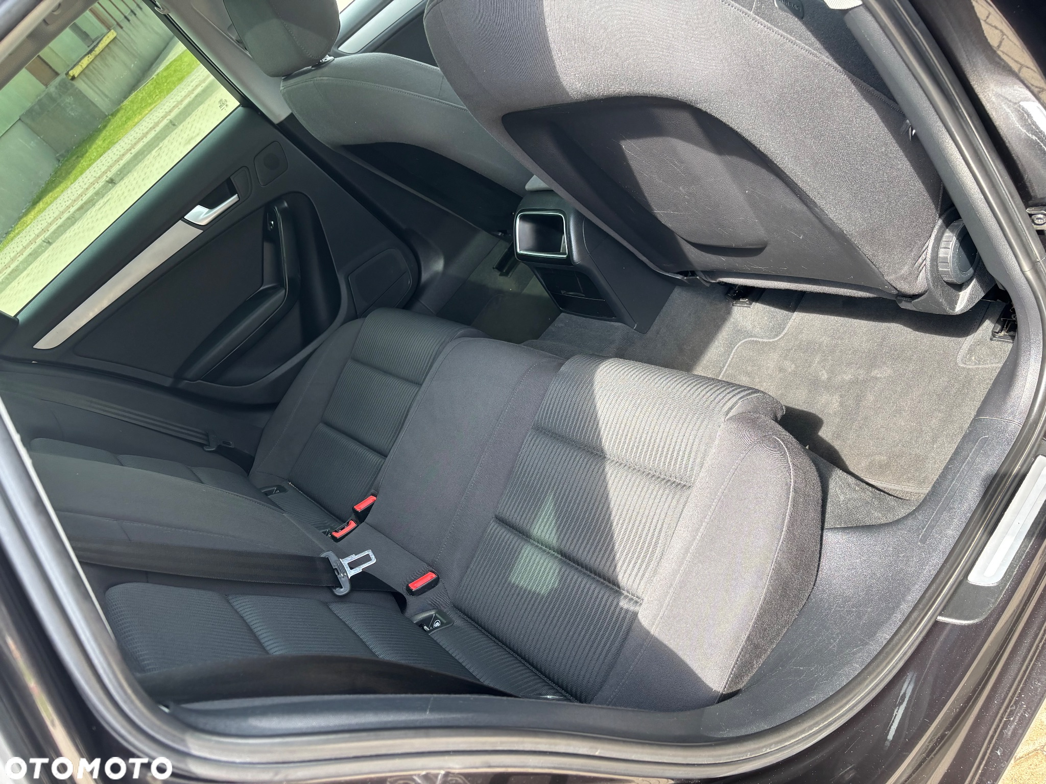 Audi A4 2.0 TDI DPF S line Sportpaket - 19