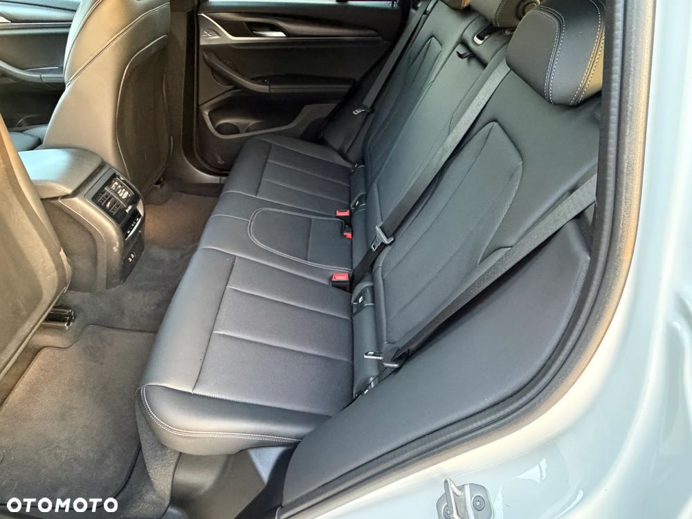 BMW X3 - 33