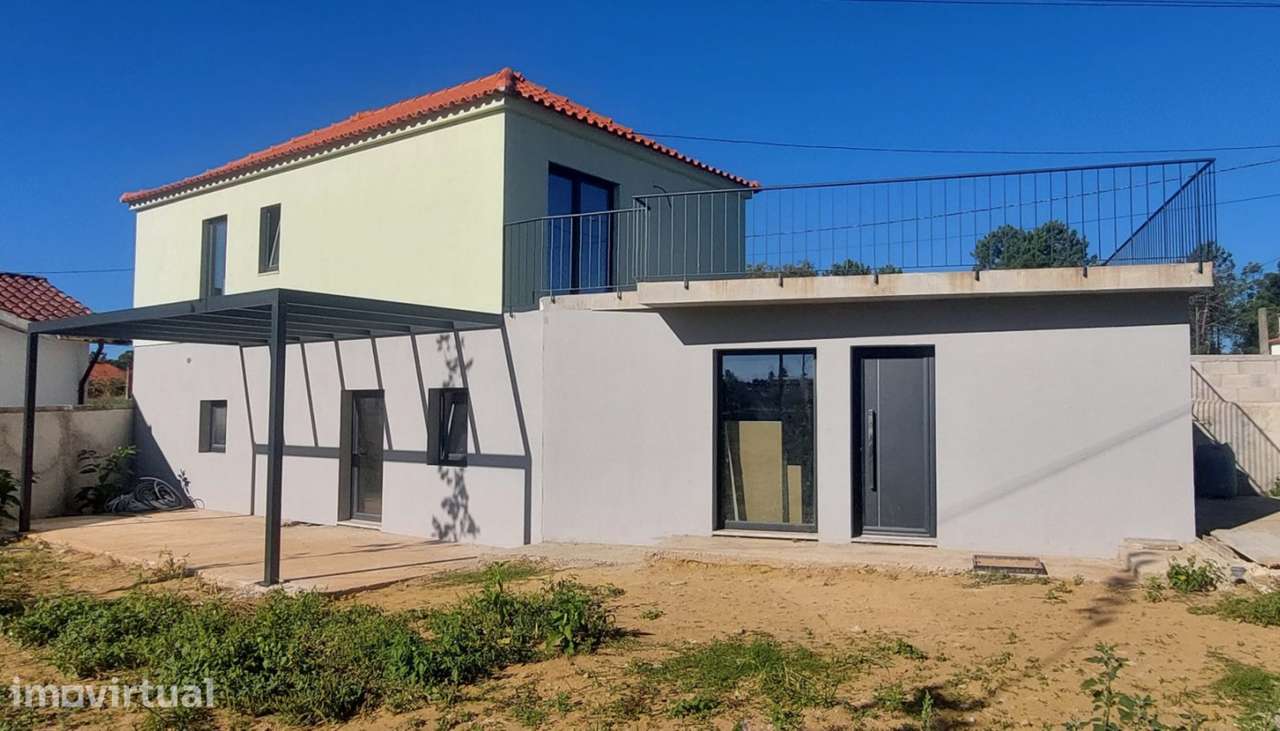 Venda de moradia V3 em fase de restauro, Fontão, Ponte de Lima - Grande imagem: 4/21