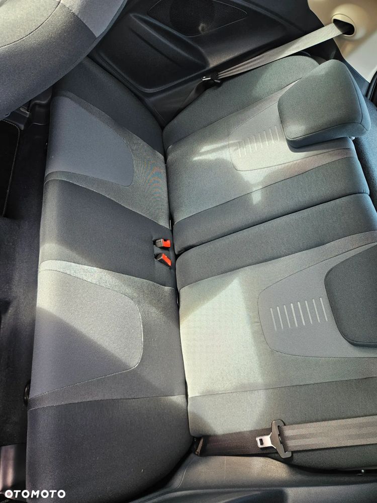 Ford KA 1.2 Titanium+ - 11