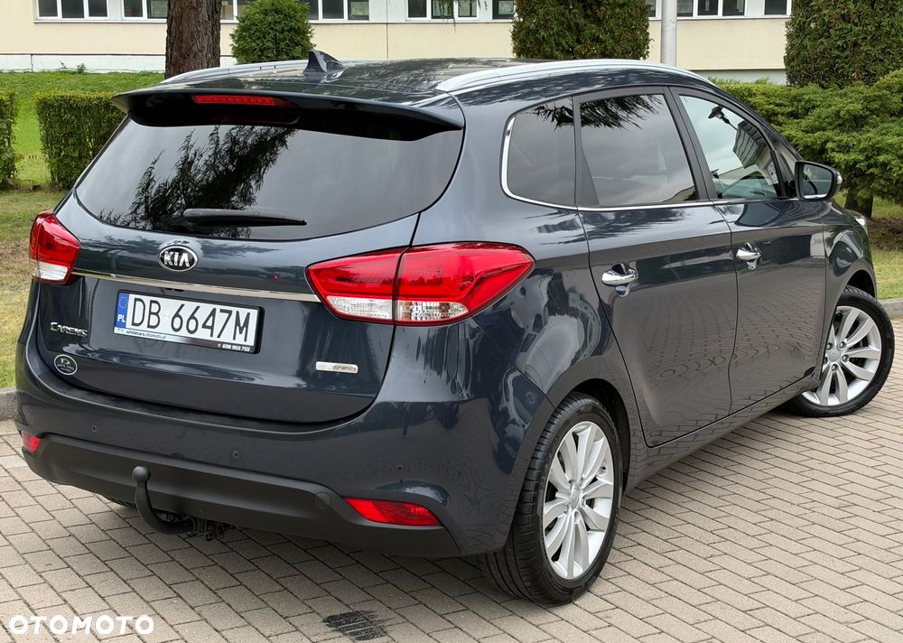 Kia Carens 1.7 CRDi 141 Dream Team Edition - 30