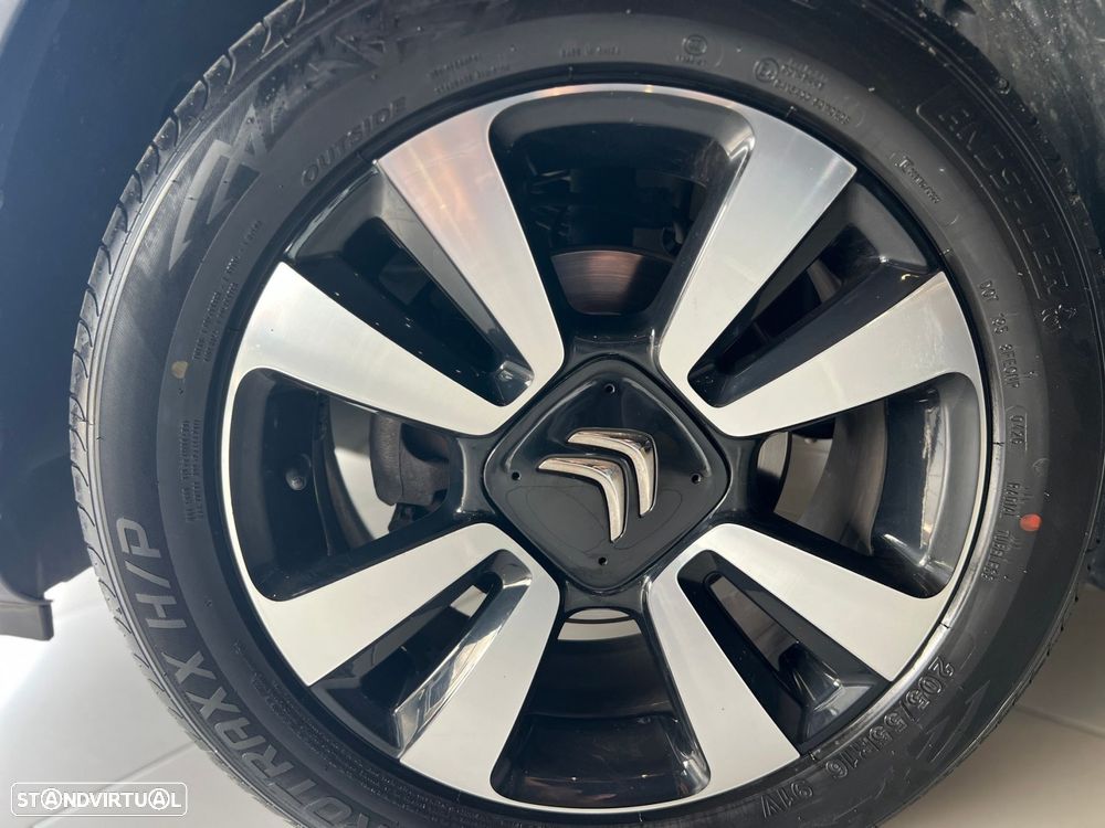 Citroën C3 1.2 PureTech Attraction - 6
