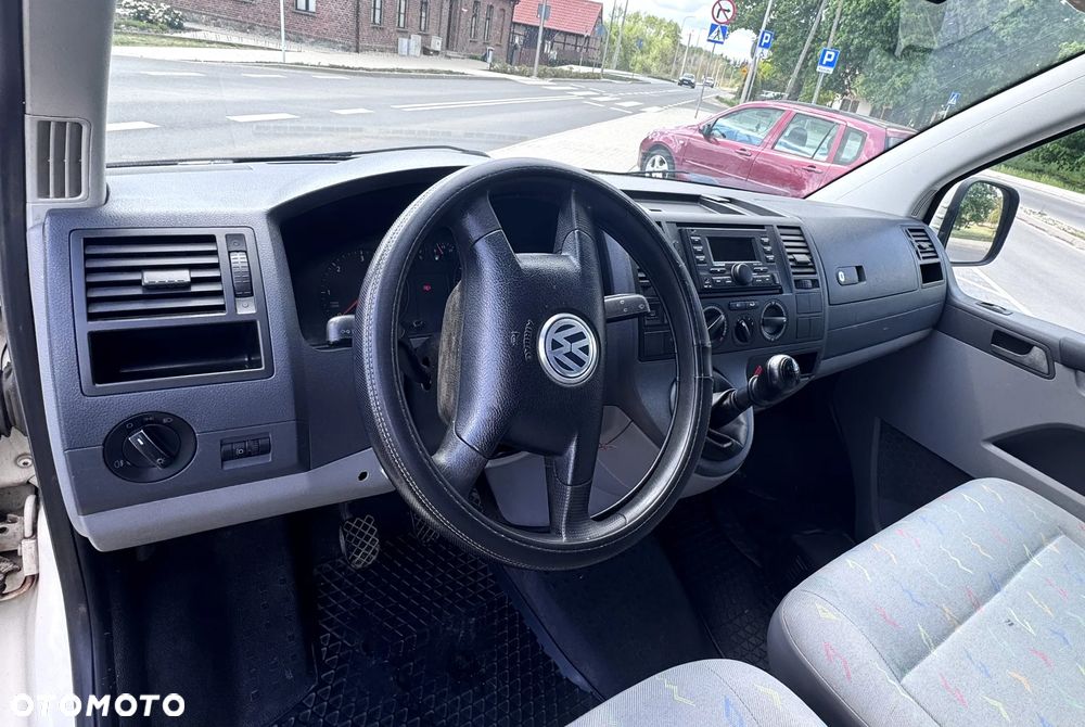 Volkswagen Transporter T5 - 18