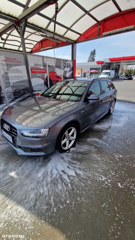 Audi A4 Avant - 15