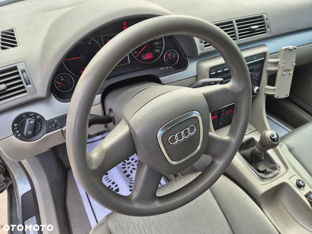 Audi A4 - 6