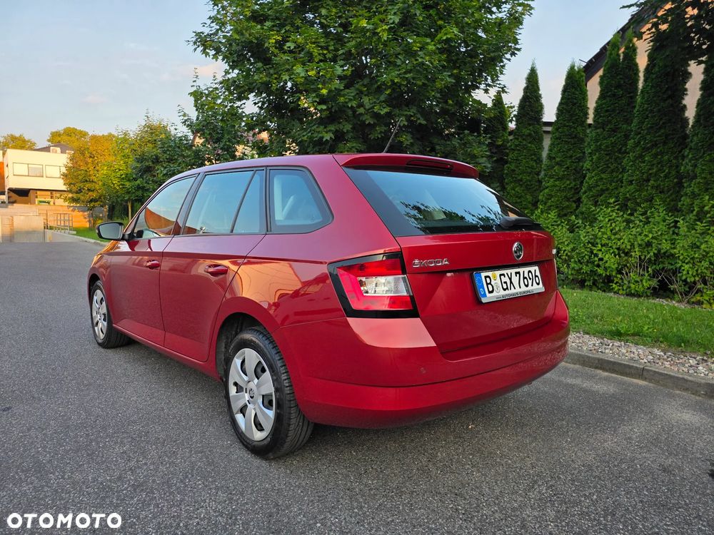 Skoda Fabia - 8