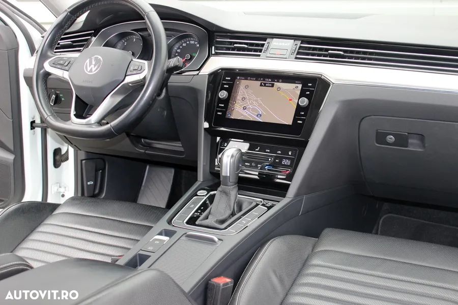 Volkswagen Passat Variant 2.0 TDI DSG (BlueMotion Technology) Highline - 19