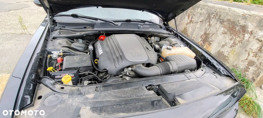 Dodge Challenger 5.7 R/T - 12